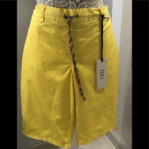 BERMUDA SHORTS by DAKS (made in Italy)
